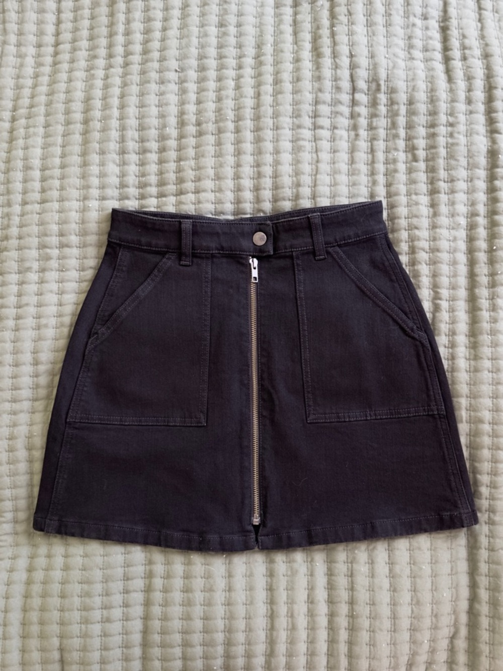 Madewell Black Front-Zip Mini Skirt